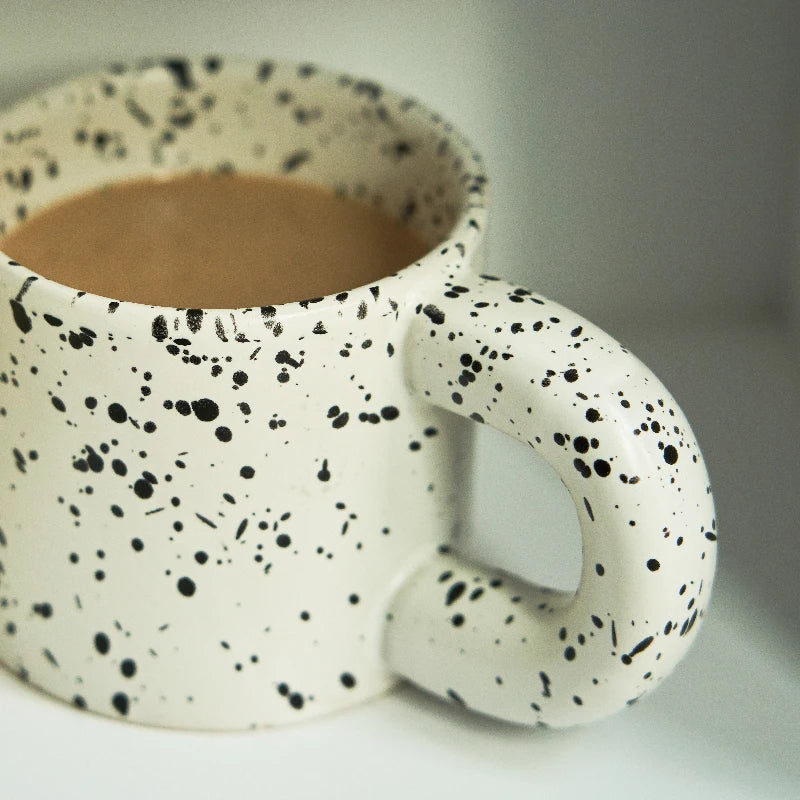Retro ceramic mug 300 ml – white dot pattern – Die‑Tassen.de