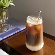 Stria glas mug – subtle striated pattern – Die-Tassen.de
